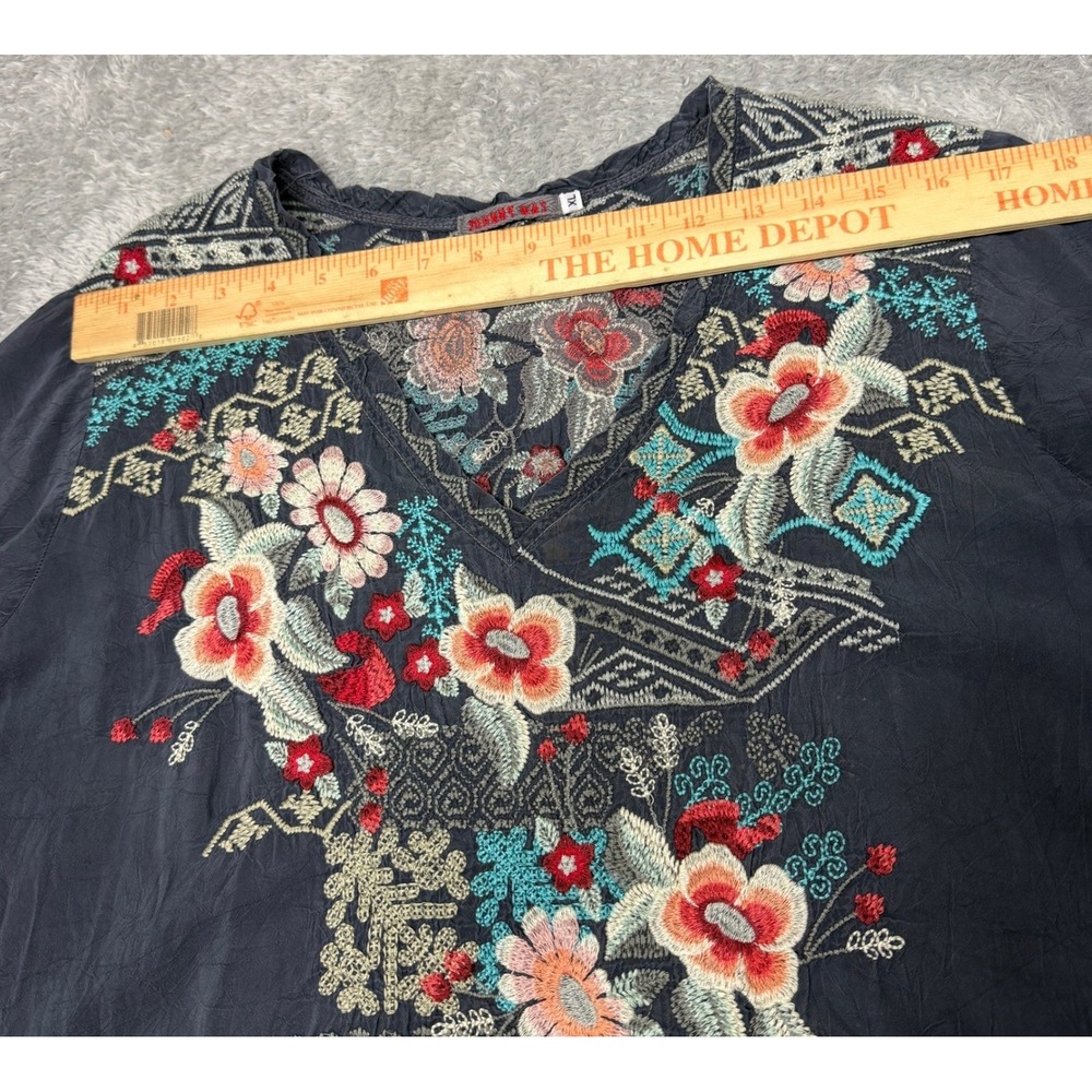 Johnny Was Blouse Womens XL Blue Floral Embroidered V Neck Boho 3/4 Sleeve Top - Picture 10 of 12